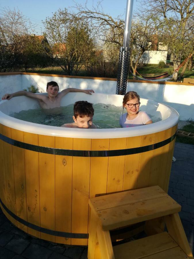 Willa Wanda - Duzy Ogrod Z Hot-Tube I Sauna Sztum Luaran gambar
